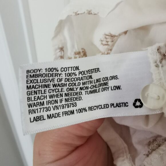 Universal Thread embroidered blouse size S - Picture 5 of 5